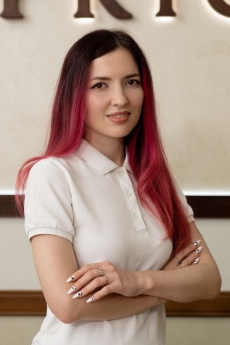 Шаронова Янина